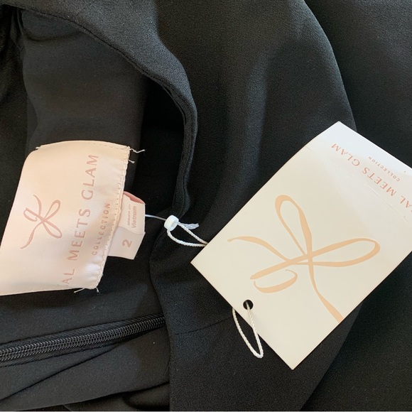 NEW Gal Meets Glam Meredith Jumpsuit - Picture 14 of 15